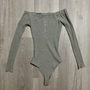 —SOLD— Women’s long sleeve grey bodysuit